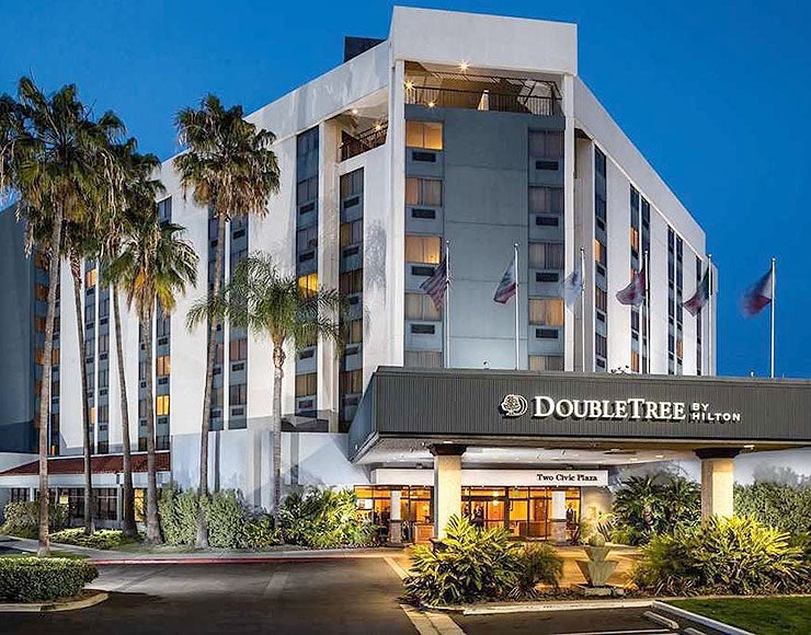 DoubleTree by Hilton Hotel Carson