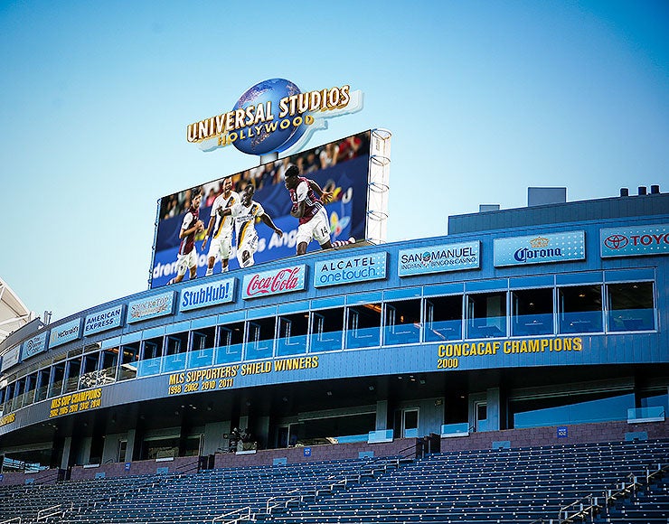 More Info for Universal Studios Hollywood named exclusive theme park partner of LA Galaxy and StubHub Center 